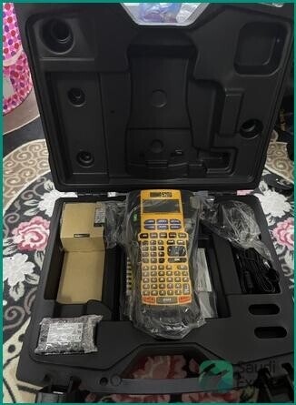 brand-new-dymo-rhino-5200-label-machine-in-riyadh-big-3