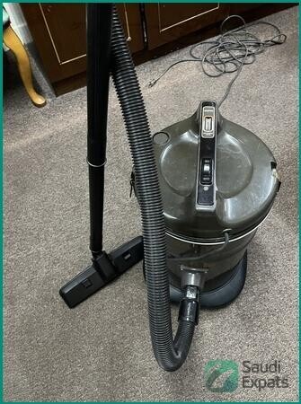 sanyo-1300w-drum-vacuum-cleaner-made-in-japan-khobar-big-0