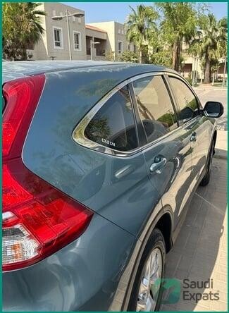 2015-honda-cr-v-automatic-for-sale-in-jubail-well-maintained-suv-big-3