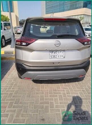 nissan-x-trail-2024-for-transfer-in-al-khobar-big-4