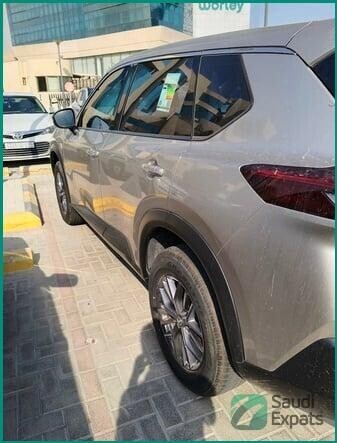 nissan-x-trail-2024-for-transfer-in-al-khobar-big-2