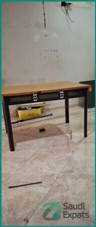 free-desk-and-dining-table-in-bani-malik-jeddah-big-2