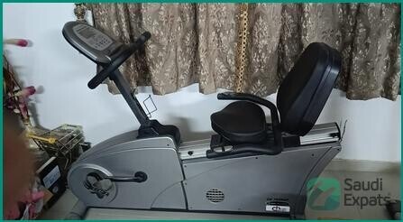 treadmill-exercise-equipment-household-items-for-sale-in-riyadh-big-3