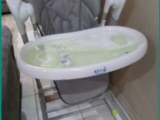 electronic-baby-chair-with-automatic-motion-riyadh-gently-used
