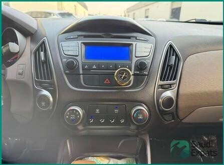 auto-parts-available-for-all-vehicle-types-old-and-new-in-riyadh-big-0