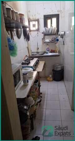 affordable-bedspace-available-ground-floor-in-jeddah-big-2