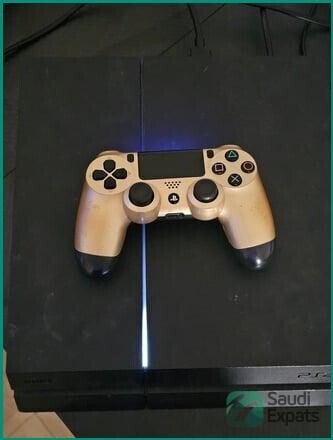 jailbroken-playstation-4-with-500gb-in-jubail-sar-800-big-0