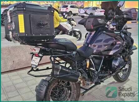 2018-bmw-gsa-1200-for-sale-in-riyadh-excellent-condition-big-3