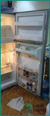 lg-silver-digital-refrigerator-for-sale-in-al-malaz-sar-850-big-1