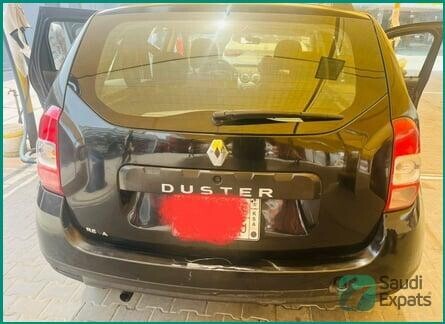 2015-renault-duster-in-good-condition-khobar-big-4