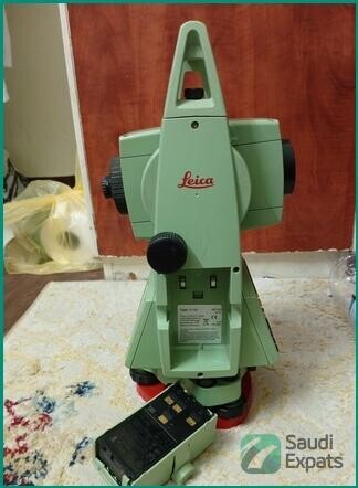 leica-total-station-tc-705-for-sale-2000-sar-big-1