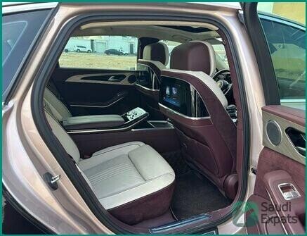 2021-hongqi-h9-turbo-fully-loaded-49000-km-riyadh-big-3