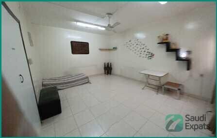 single-room-for-rent-in-hara-ideal-for-executive-bachelors-big-0