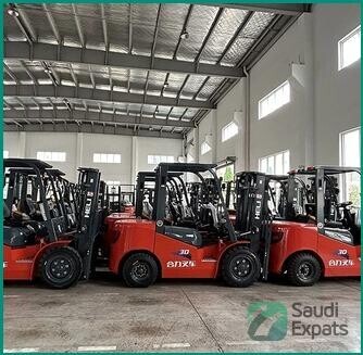 forklifts-and-mobile-cranes-for-sale-in-al-baha-big-0