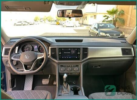 2021-volkswagen-teramont-v6-for-sale-in-riyadh-excellent-condition-low-mileage-big-3