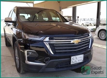 2023-chevrolet-traverse-lt-fwd-for-sale-in-jeddah-excellent-condition-low-mileage-big-0