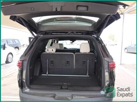 2023-chevrolet-traverse-lt-fwd-for-sale-in-jeddah-excellent-condition-low-mileage-big-4