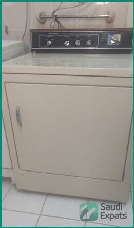hotpoint-heavy-duty-clothes-dryer-for-sale-350-sar-big-0