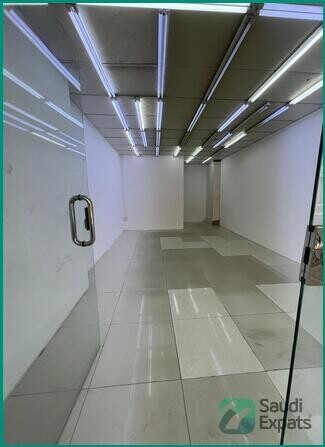 retail-shops-for-rent-in-riyadh-ideal-location-with-upper-storage-big-2