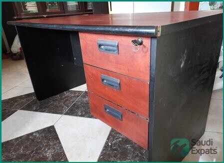 modern-office-desk-and-glass-wardrobe-for-sale-in-makkah-big-1