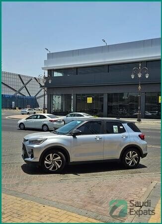 2024-toyota-raize-limited-lease-transfer-in-riyadh-big-2