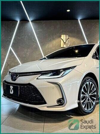 2022-toyota-corolla-hybrid-for-lease-in-jeddah-excellent-condition-big-0
