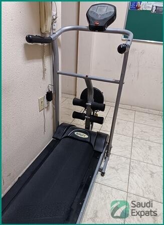 treadmill-for-sale-with-minor-belt-issue-in-khobar-big-0