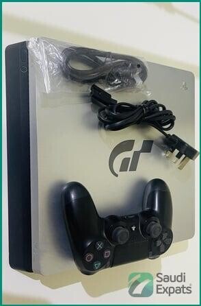 ps4-slim-gran-turismo-edition-1tb-for-sale-in-riyadh-big-0