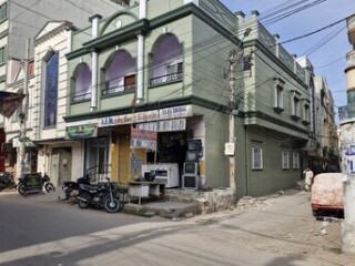 spacious-commercial-building-in-hara-invest-today