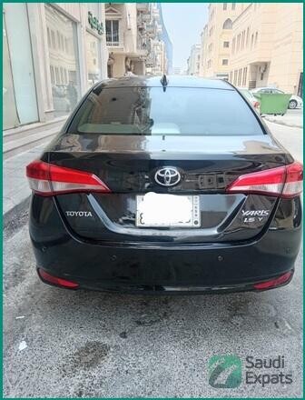 2019-toyota-yaris-automatic-136000-km-khobar-big-1