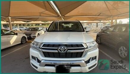 2021-toyota-land-cruiser-gxr-3-v6-excellent-condition-riyadh-big-4
