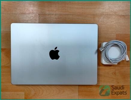 macbook-pro-m1-2021-14-inch-16gb-ram-olaya-big-1