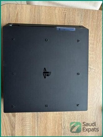 playstation-4-pro-1tb-with-games-and-accessories-in-dammam-big-2