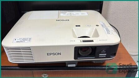 epson-eb-1970w-portable-lcd-projector-jubail-big-0