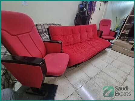 free-red-sofa-cum-bed-and-chairs-in-al-malaz-big-3
