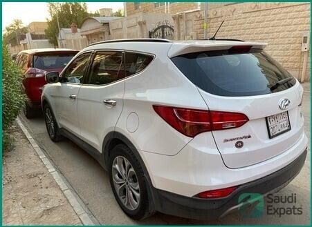2014-hyundai-santa-fe-automatic-dammam-sar-45500-big-1