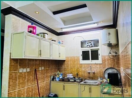 spacious-room-for-rent-with-private-washroom-in-al-murabba-riyadh-big-1