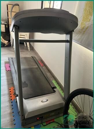 cobra-treadmill-with-incline-option-excellent-condition-in-riyadh-big-2