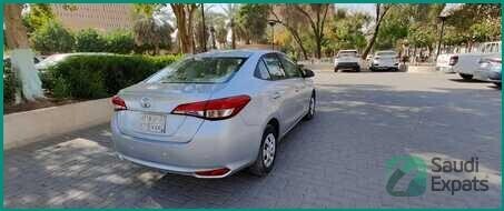 toyota-yaris-2022-96000-km-riyadh-big-4