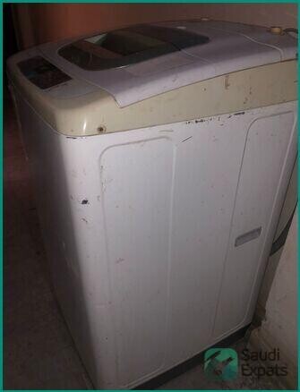 hitachi-105-kg-top-load-washing-machine-for-sale-in-riyadh-big-2