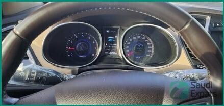 2014-hyundai-santa-fe-for-sale-in-riyadh-fully-loaded-big-4