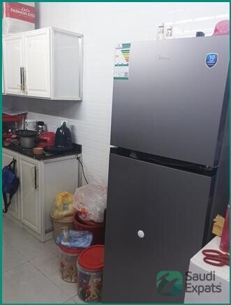 midea-double-door-fridge-for-sale-only-7-months-old-big-0