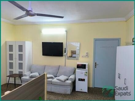 affordable-bed-space-in-furnished-flat-near-saudi-investment-bank-hara-big-3