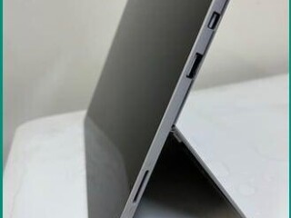 microsoft-surface-pro-6-great-condition-accessories-included