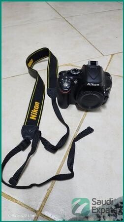 nikon-d5200-dslr-camera-with-accessories-24mp-extra-lens-big-1