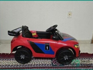 new-ride-on-car-for-kids-ages-1-5-in-dammam