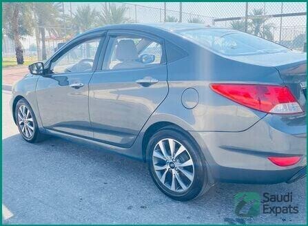 2013-hyundai-accent-for-sale-in-dammam-affordable-price-big-2