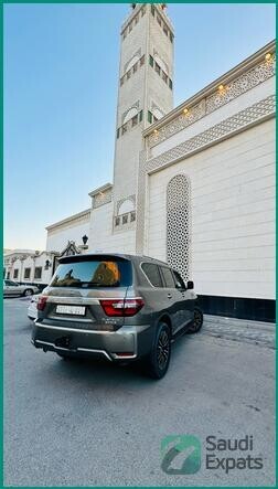 2015-nissan-patrol-platinum-v8-with-2024-facelift-big-2