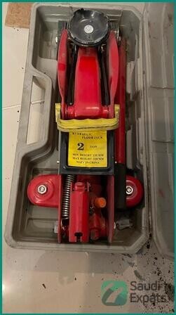 affordable-2-ton-hydraulic-floor-jack-for-sale-in-jeddah-big-1